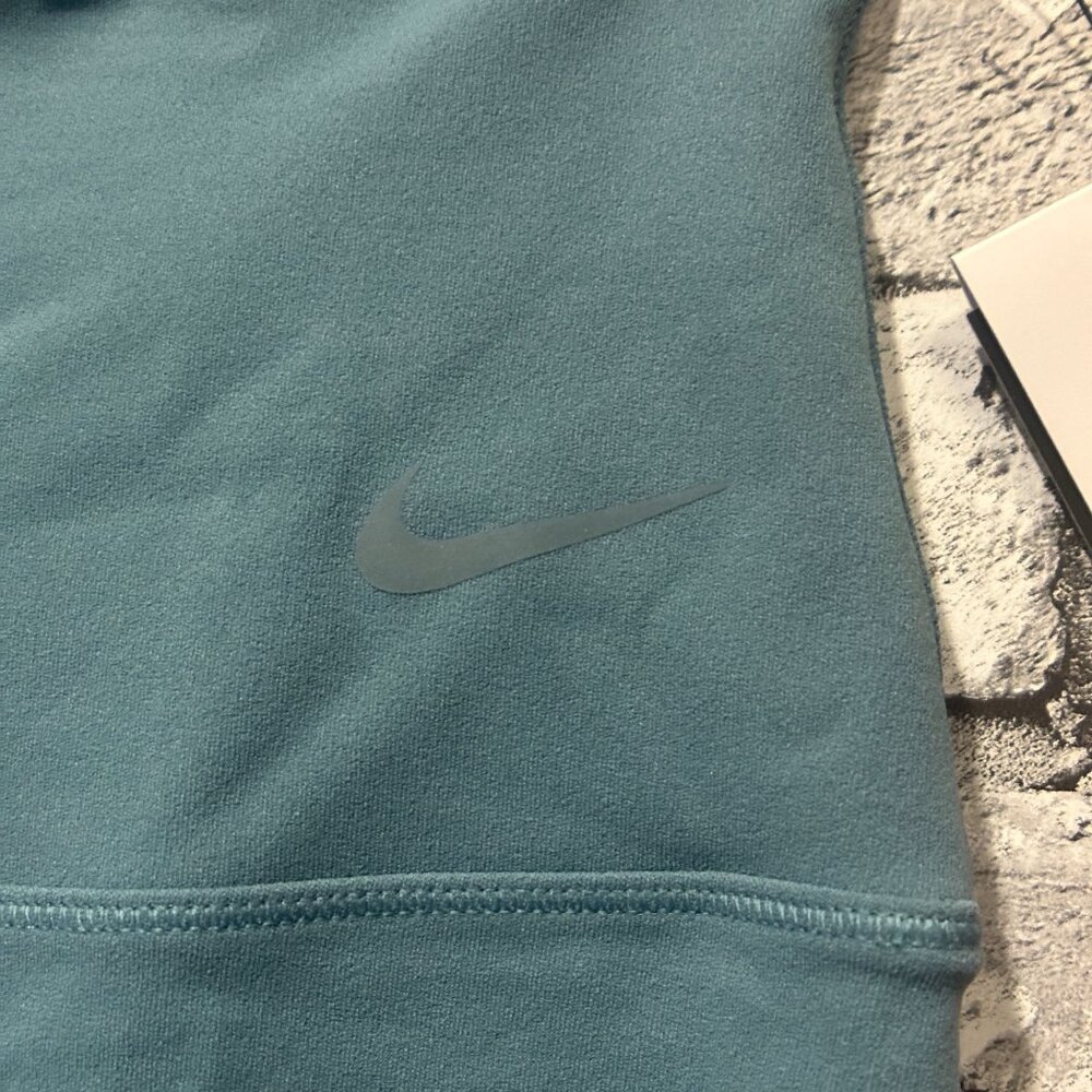 NWT Nike Zenvy Women's Training High-Rise 8" Shorts Size XS (Teal) DQ6003-006 - Picture 8 of 16